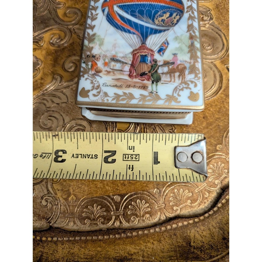 Vintage Limoges France Hot Air Balloon Book Trinket Box, Rehausse Main - Picture 7 of 8